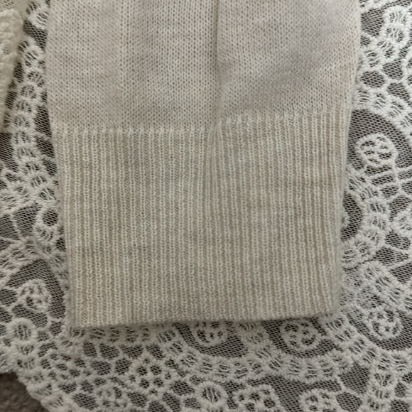 American Eagle open front lace crochet cardigan 🦅 - Picture 5 of 9